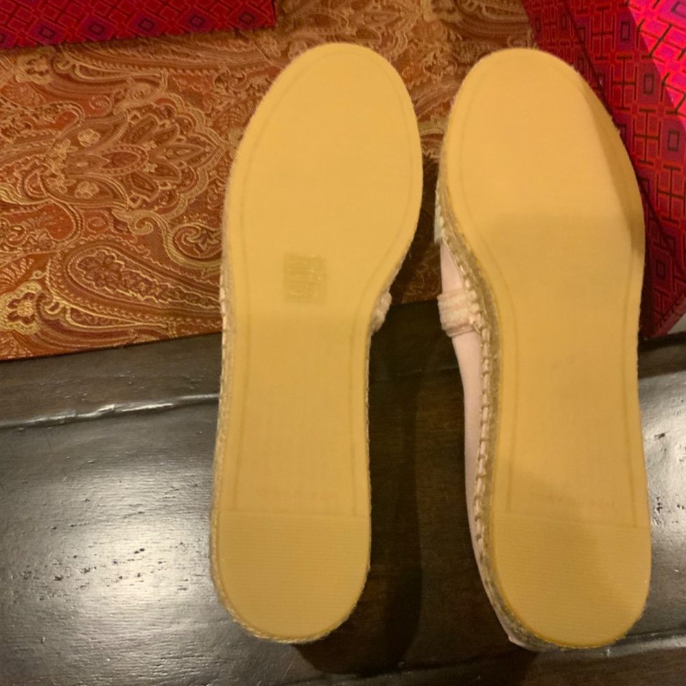 Tory Burch double t canvas espadrille in pink tulle, BNIB,MSRP$198, HTF - Picture 5 of 11